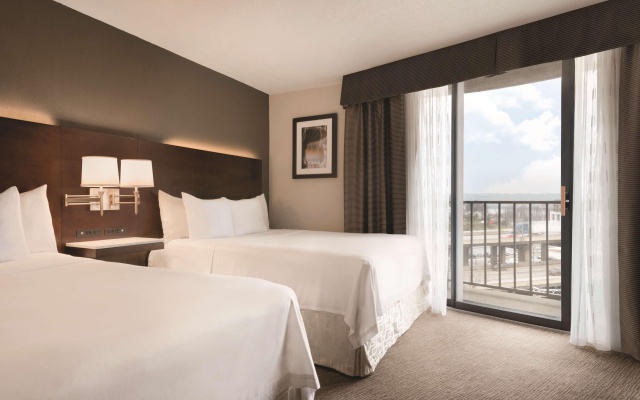 photo 4 of Radisson Hotel Cincinnati Riverfront