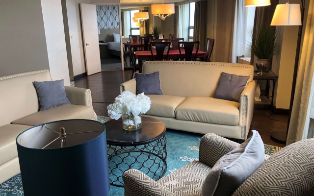 photo 3 of Radisson Hotel Duluth - Harborview