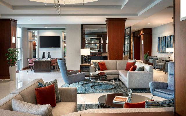 photo 2 of DoubleTree by Hilton San Francisco Airport North Bayfront