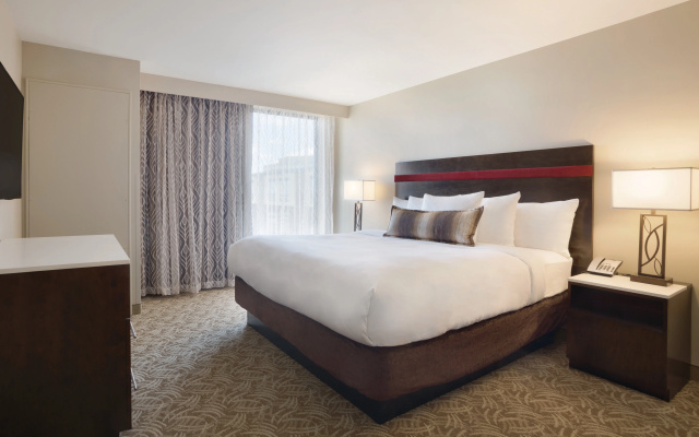 photo 5 of Holiday Inn Chicago - Schaumburg by IHG
