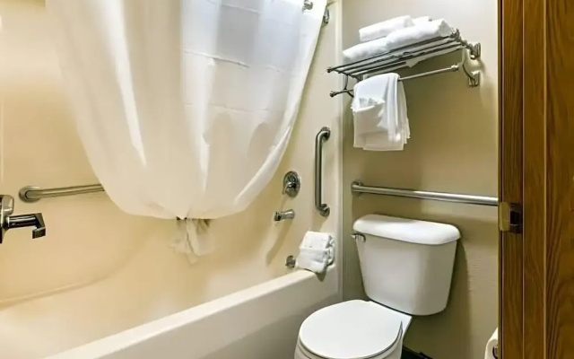 photo 4 of Ramada by Wyndham Branson Theatre District