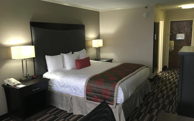 photo 3 of Ramada Plaza & Conf Center by Wyndham Charlotte Airport