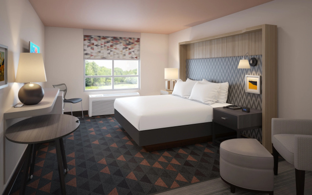 photo 5 of Holiday Inn Indianapolis Airport Area N by IHG