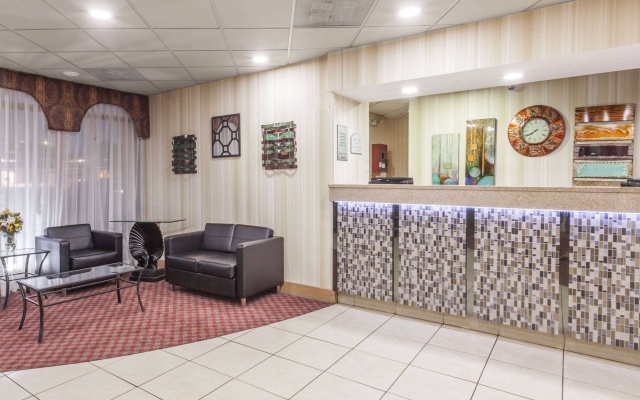 photo 2 of Ramada by Wyndham Lebanon
