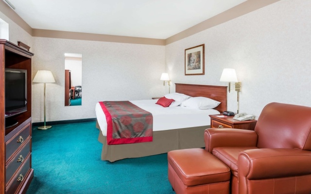photo 2 of Ramada Limited Strasburg Dover