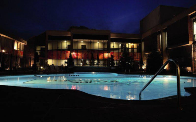 photo 3 of Ramada Bloomington Minneapolis Airport/Mall Area