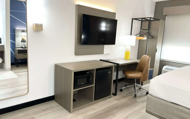 photo 3 of Comfort Inn Marietta-Atlanta near Ballpark/Galleria