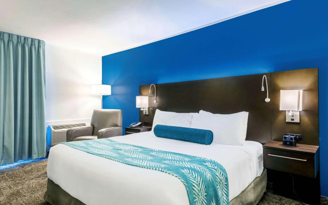 photo 5 of Oasis Hotel & Conv. Center, an Ascend Collection Hotel