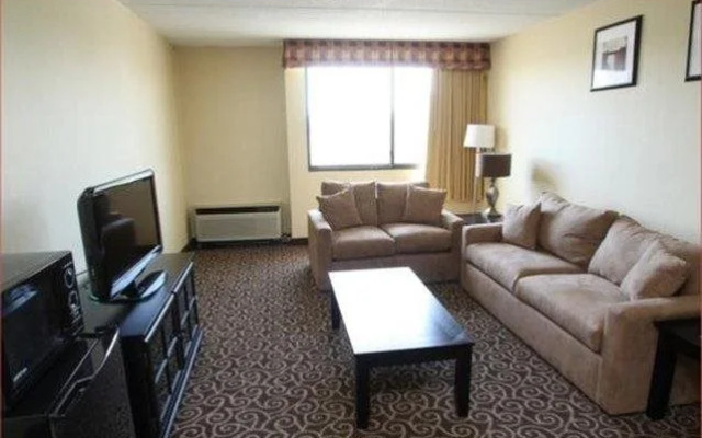 photo 4 of Stratford Hotel & Conference Center