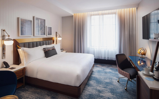 photo 2 of Rand Tower Hotel, Minneapolis, a Tribute Portfolio Hotel