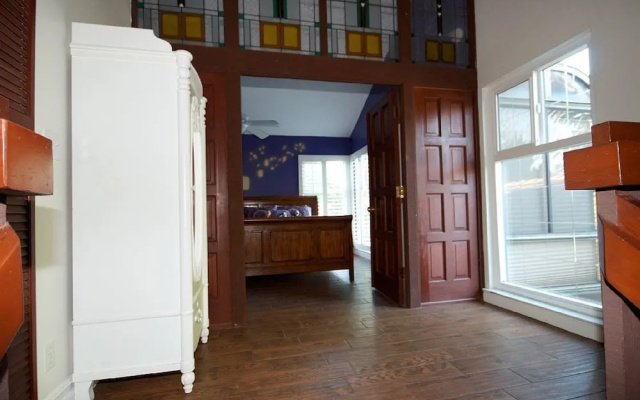 photo 4 of Rapunzel's Tower 6 Bedrooms 4 Bathrooms Home