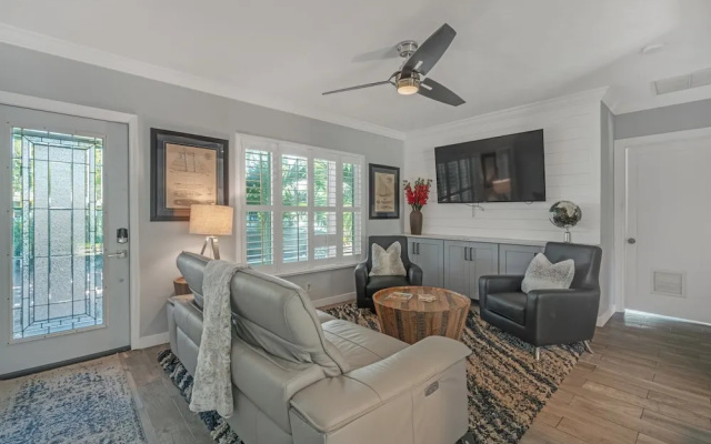 photo 5 of Recently Renovated Paradise W/ Private Pool! Close To Everything! 2 Bedroom Home by RedAwning