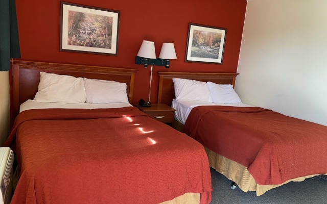photo 3 of Red Carpet Inn Allentown Hausman Road