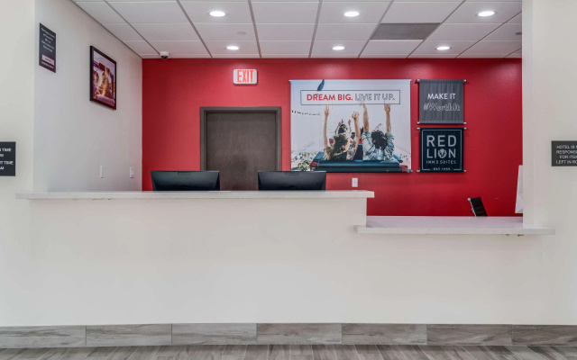 photo 2 of Red Lion Inn & Suites Katy