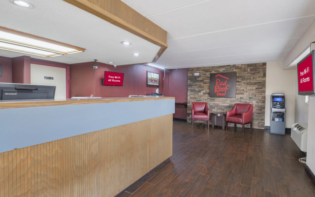 photo 2 of Red Roof Inn Atlanta - Norcross