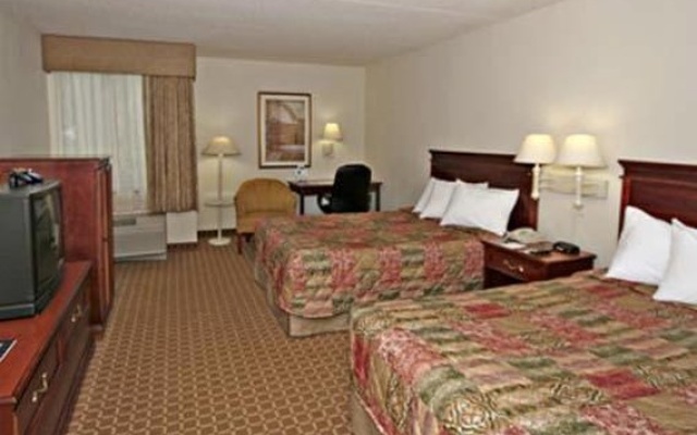 photo 4 of Red Roof Inn Burlington