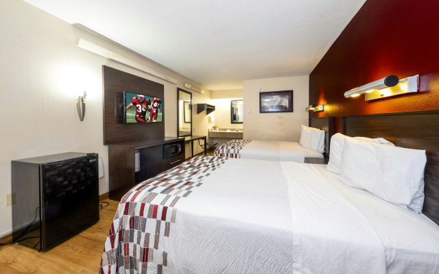 photo 5 of Red Roof Inn Chicago - Lansing