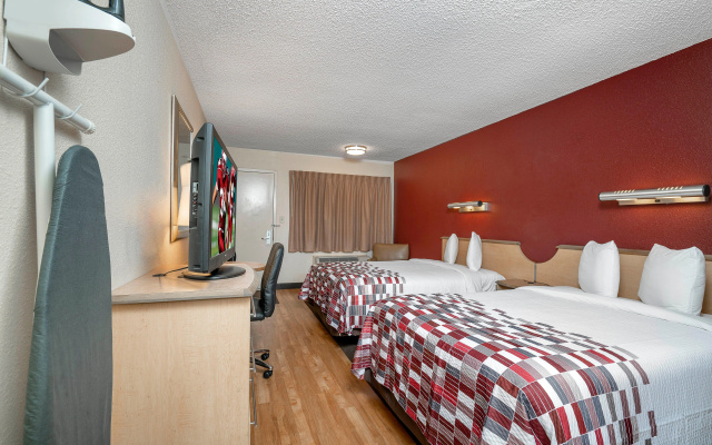photo 5 of Red Roof Inn Cleveland - Westlake