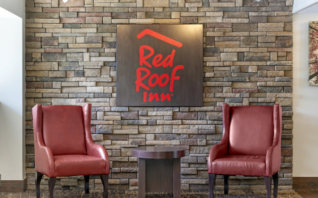 photo 2 of Red Roof Inn Detroit-Rochester Hills/Auburn Hills