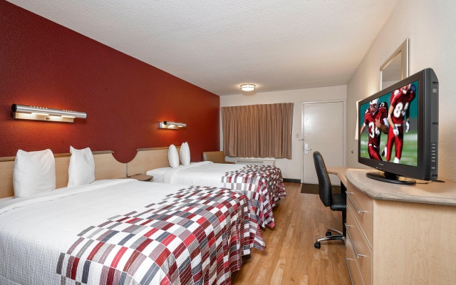 photo 3 of Red Roof Inn Detroit-Rochester Hills/Auburn Hills