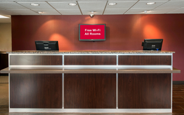 photo 2 of Red Roof Inn Florence - Civic Center