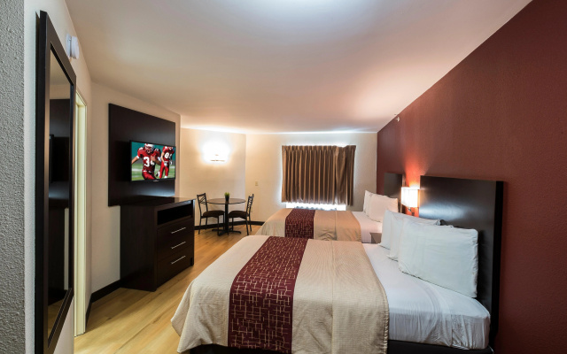 photo 4 of Red Roof Inn PLUS+ Houston - Energy Corridor