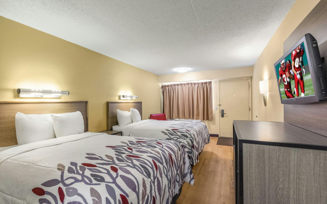 photo 5 of Red Roof Inn Kalamazoo West - Western Michigan U