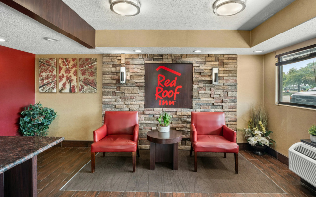 photo 2 of Red Roof Inn Lansing East – MSU