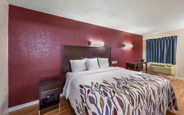photo 5 of Red Roof Inn Plano
