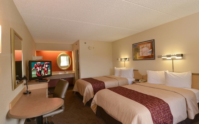 photo 4 of Red Roof Inn San Antonio - Airport