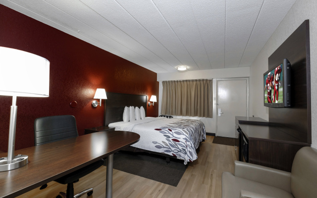 photo 3 of Red Roof Inn Washington, PA