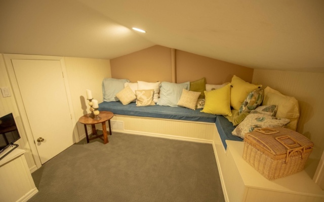 photo 5 of Hidden Cove 2 Apartment 2