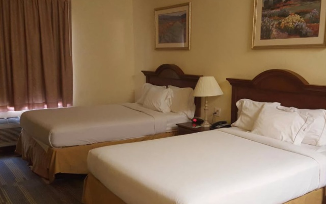 photo 4 of Reddy Hotel