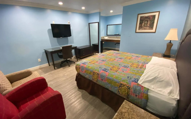 photo 4 of Redondo Beach Motel