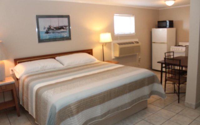 photo 4 of Reel 'em Inn Rockport