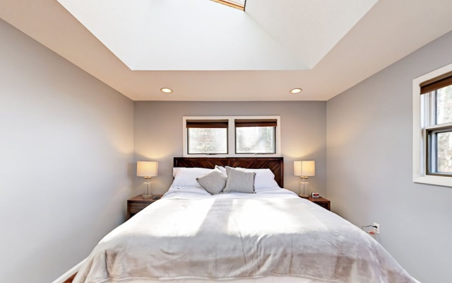 photo 5 of Reem Creek Retreat - 4 Br Home