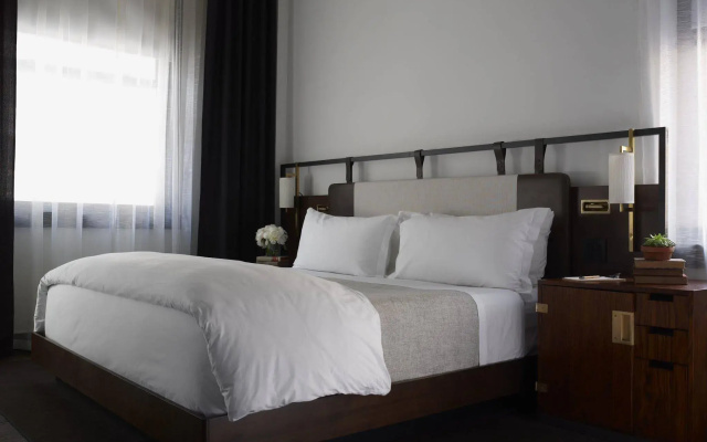 photo 4 of Refinery Hotel New York