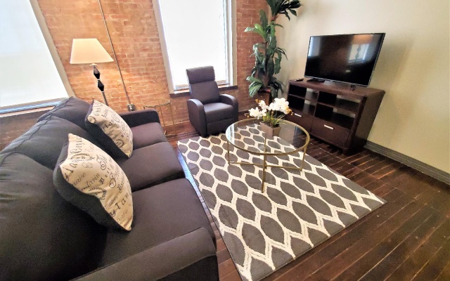 photo 2 of Regal Stays Corporate Apartments – Downtown Dallas