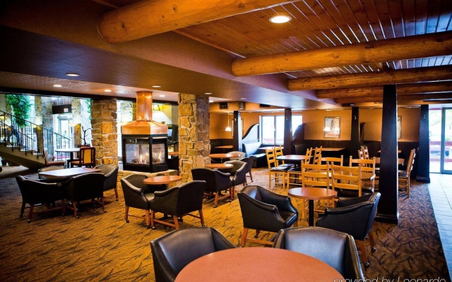 photo 5 of Park Plaza Regency Lodge Omaha