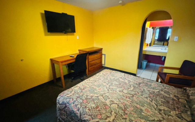 photo 3 of Relax Inn By OYO Sulphur Hwy 90