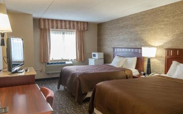 photo 3 of Relax Inn - Batavia