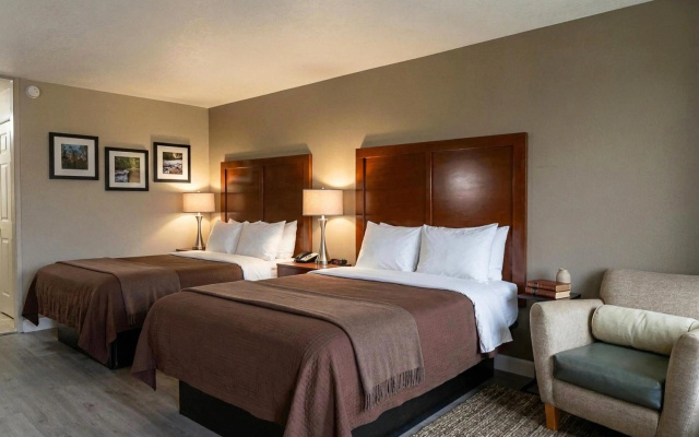 photo 2 of Rodeway Inn Monroe