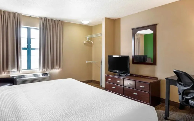 photo 3 of Relax Suites Extended Stay - La Mirada