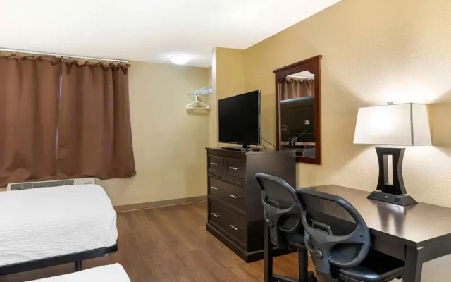 photo 4 of Relax Suites Extended Stay - La Mirada
