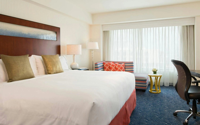 photo 4 of Renaissance® Boston Seaport District