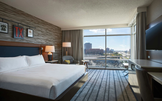 photo 4 of Renaissance Dallas Richardson Hotel