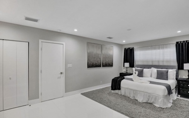photo 3 of Renovated 5 Br Home with Heated Pool