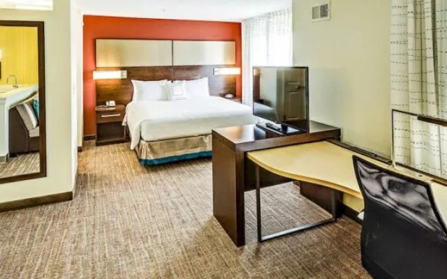 photo 5 of Residence Inn by Marriott Akron South / Green