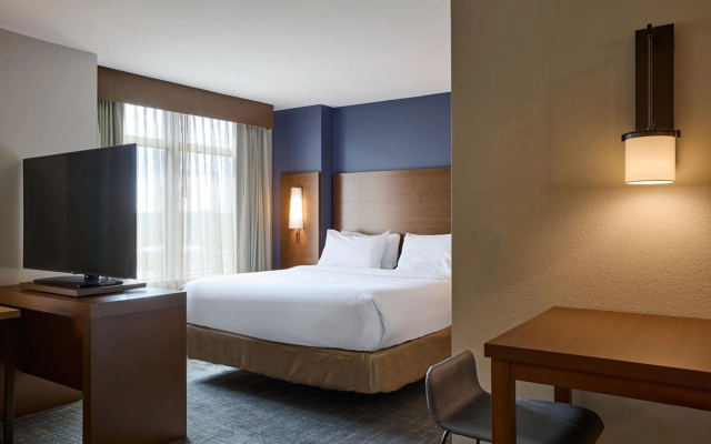 photo 3 of Residence Inn Arlington Capital View