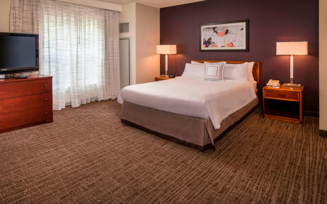 photo 4 of Residence Inn Alexandria Old Town/Duke Street by Marriott